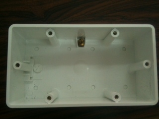 ET257DBE_C5 - Đế âm cho mặt đôi chuẩn Anh ET257DBE_C5 - Đế âm cho mặt đôi chuẩn Anh